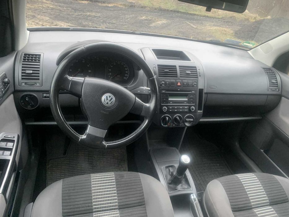 Volkswagen Polo 1.4cm3 MPI Benzyna r. tel.784;543;673;
