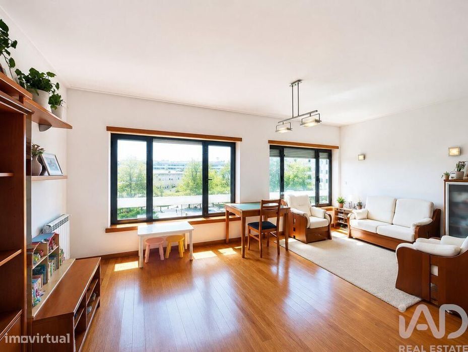 Apartamento T2 em Parque das Nações de 80 m2