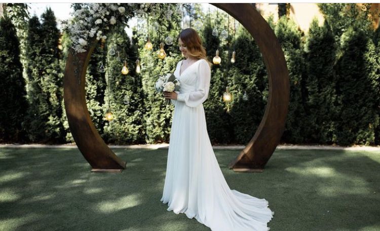 Весільна сукня, розмір s, шифонове