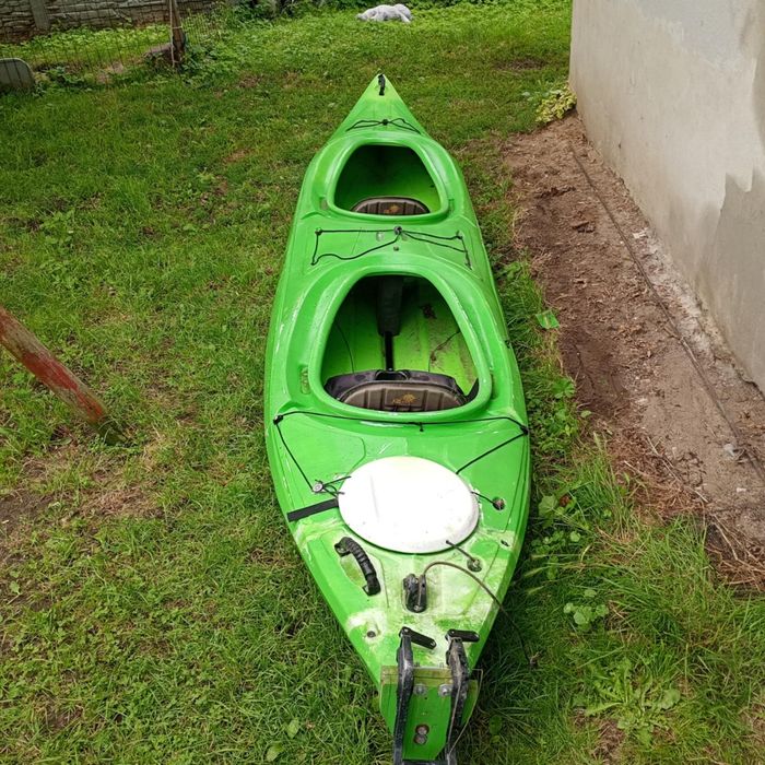 Kajak dwu osobowy z silnikiem 5km spalinowym