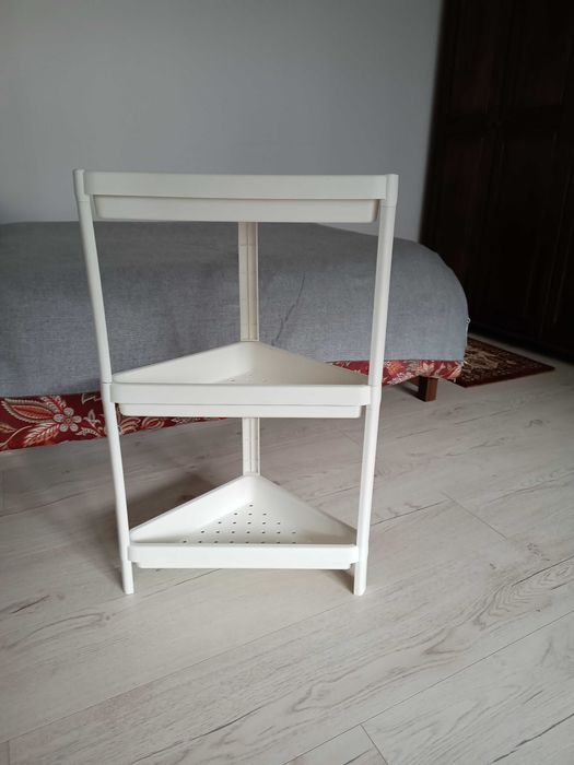 Regał łazienkowy Ikea.