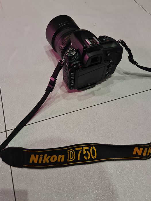 Nikon d750 przebieg koło 50tys
