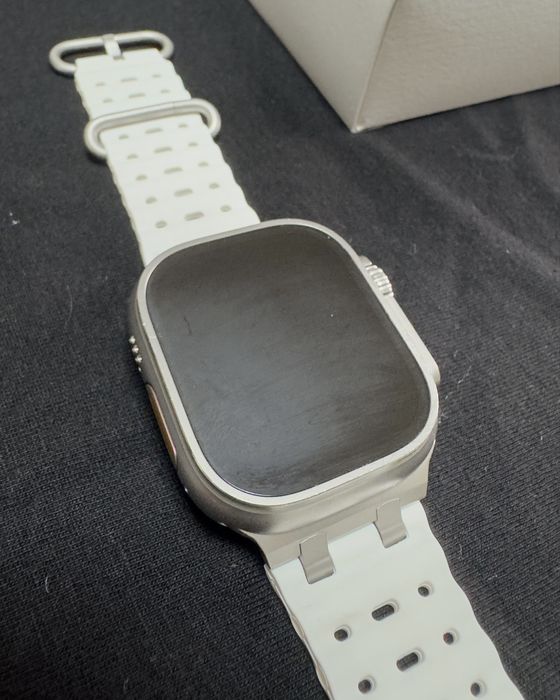 Apple Watch Ultra 2 49 mm Titânio | Garantia FNAC até 11/2027