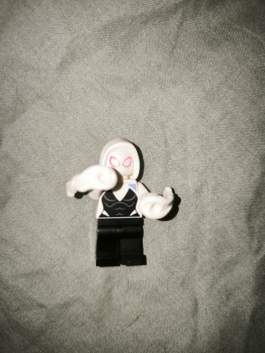 Lego Marvel Spiderman ghost Spider