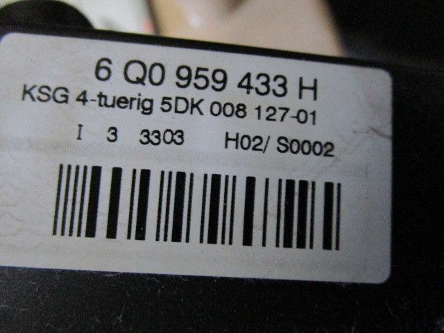 Centralina motor / ECU VOLKSWAGEN Polo (9N)