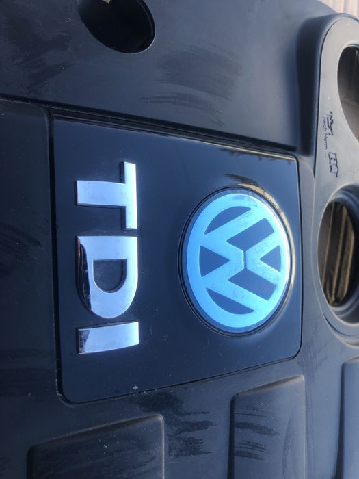 Продам крышку защитную на Volkswagen TDI