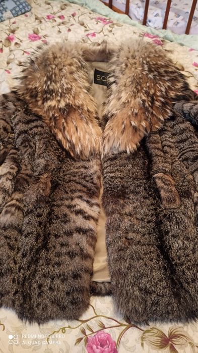 Натуральная шуба 44р.ТОРГкамышовый кот с енотом