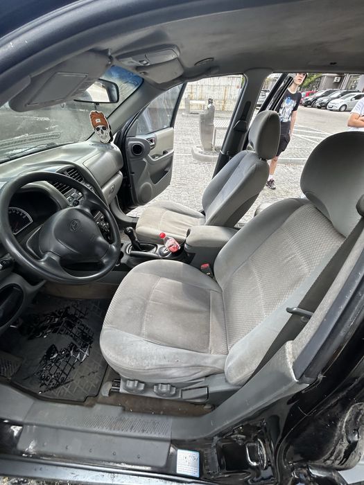 Сама дешевша в олх!!! В продажі авто для зсу Hundai Santa fe 2004 року