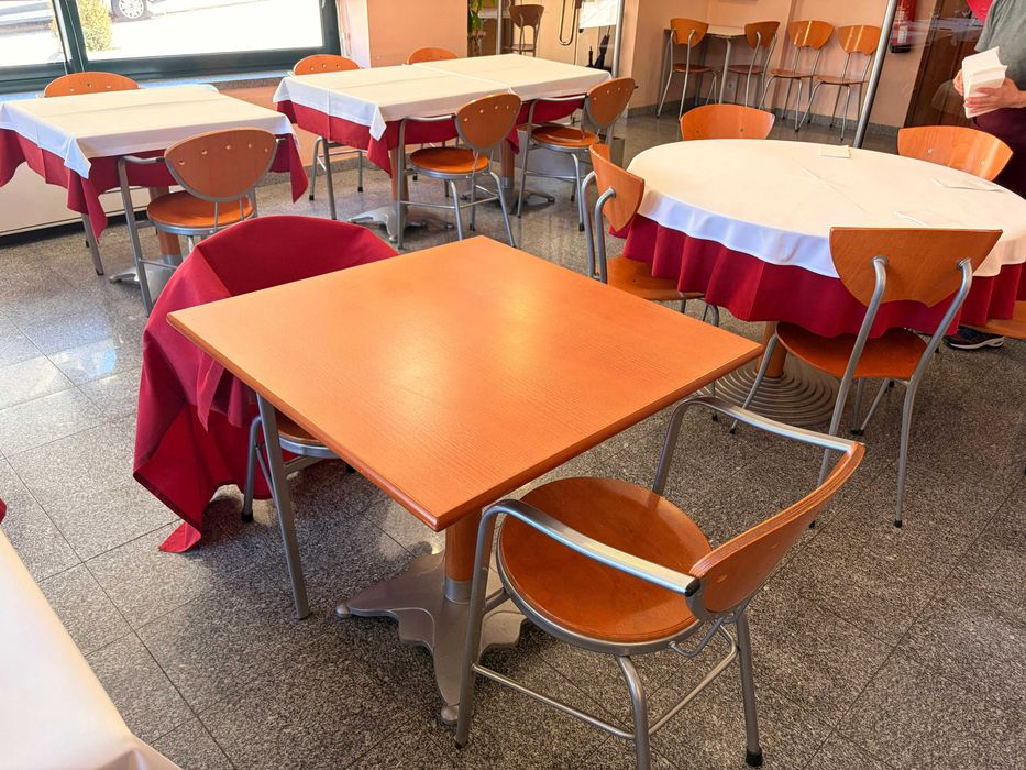 Mesas e Cadeiras Restaurante/Bar