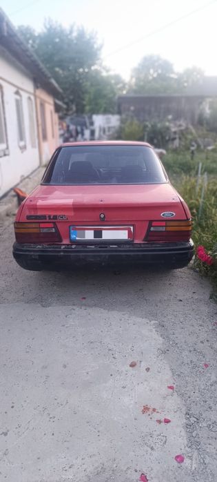 Автомобіль Ford Orion
