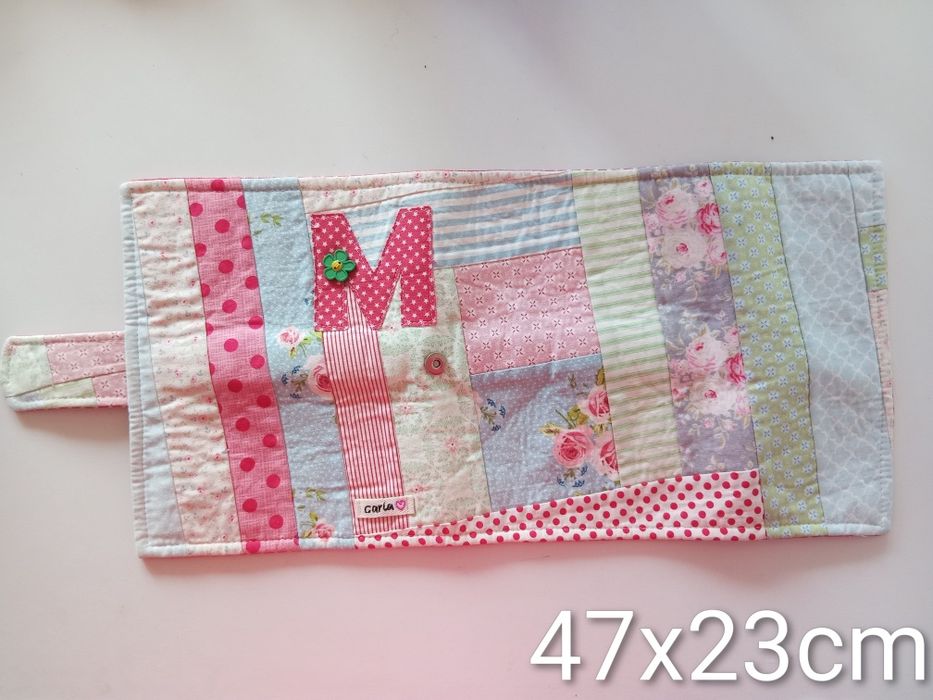 Porta pincéis em tecido.