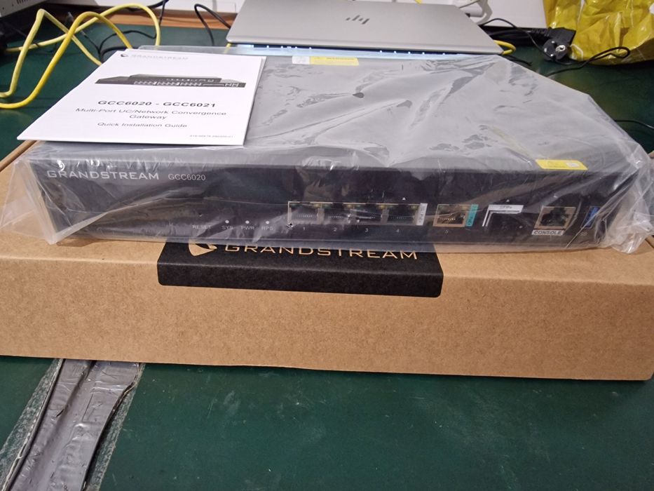 Router Grandstream GCC6020 - Novo