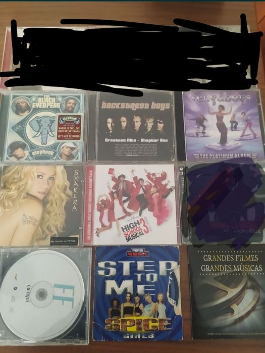 Vários CDs de música