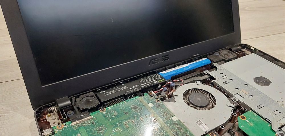 Matryca Asus R541U oryginał Innolux N156BGE-32