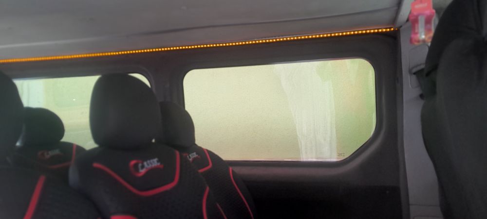 Опель віваро 1.9