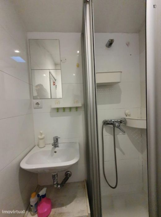 Apartamento com 2 quartos - localizado em Baixa Coimbra