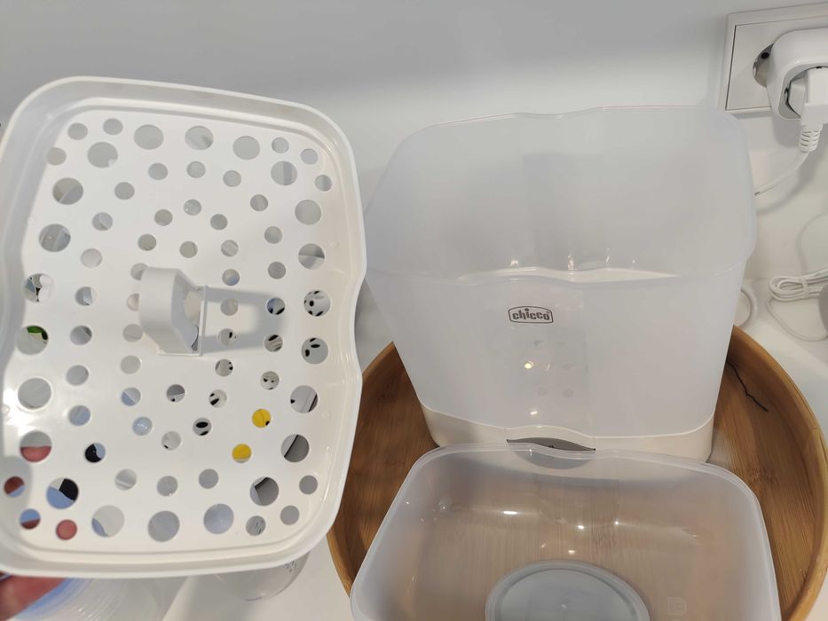 Esterilizador Elétrico a vapor 3 EM 1 CHICCO