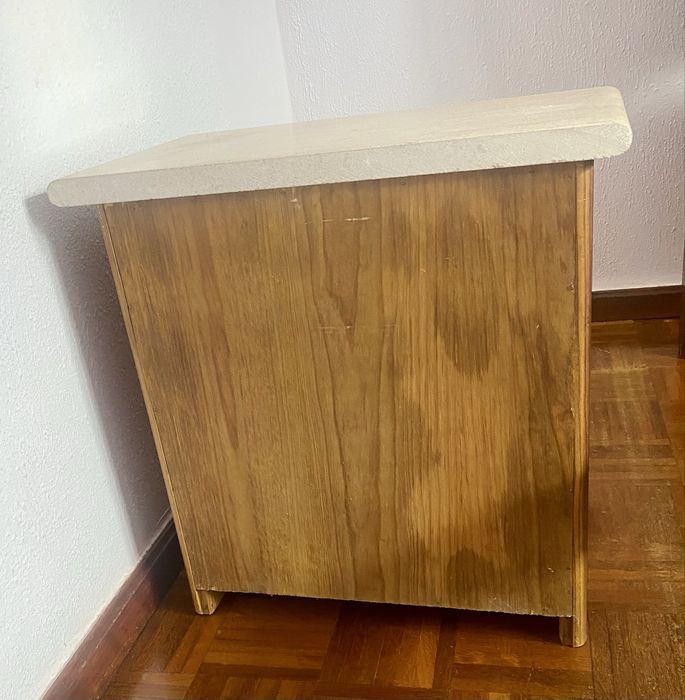 Mesa de cabeceira madeira maciça ,tampo de granito