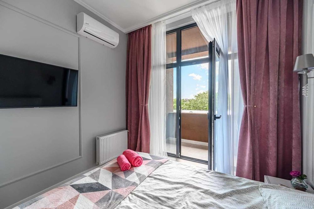 Аренда апартаментов посуточно Новострой в центре города/6013