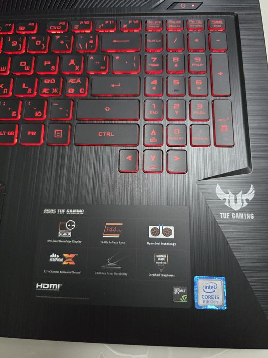 Asus TUF 17.3/144Hz/GTX 1060 6GB/SSD:512GB/i5-8300H/RAM:8GB