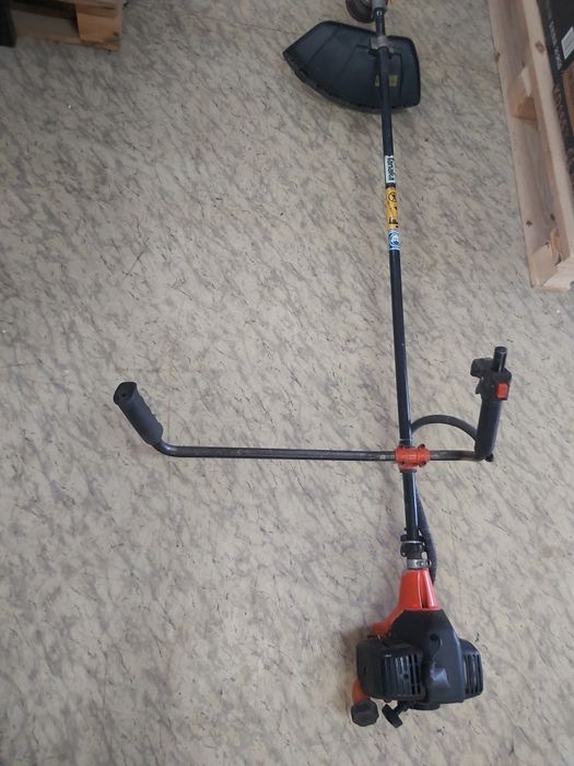 Japońska kosa spalinowa Tanaka TBC-250 +szelki
