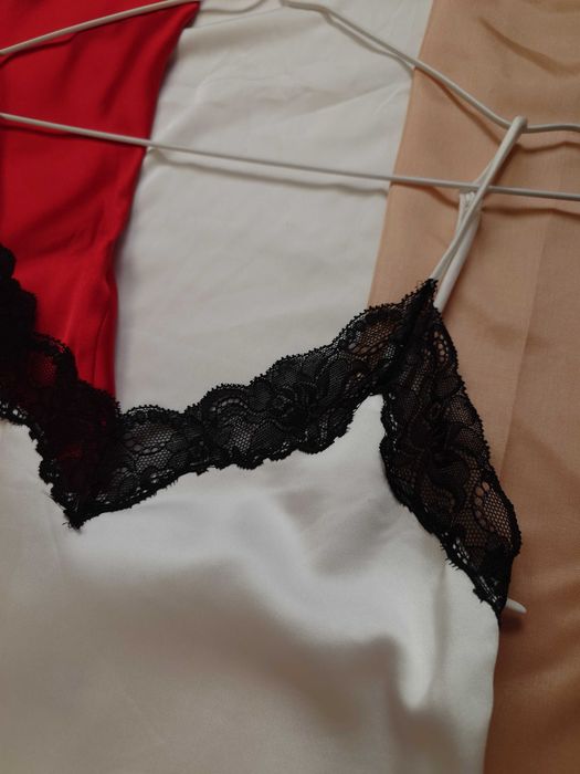 Białe koronkowe body Zara XS