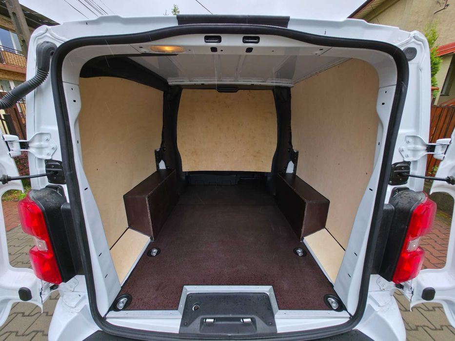 Zabudowa ze sklejki Toyota Proace City, Proace i Proace Max Van