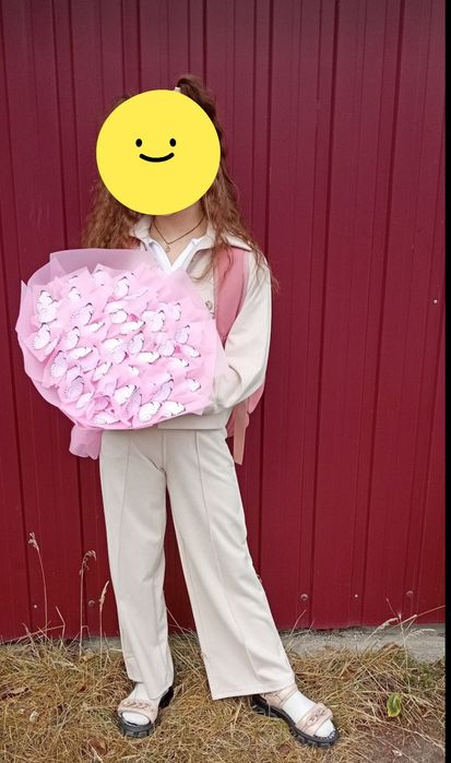 Костюм на дівчинку