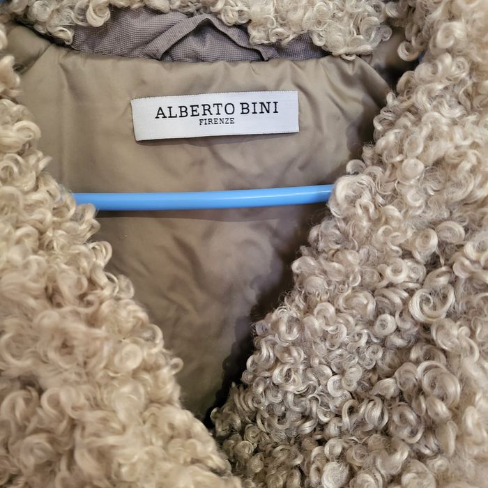 Куртка женская  модная