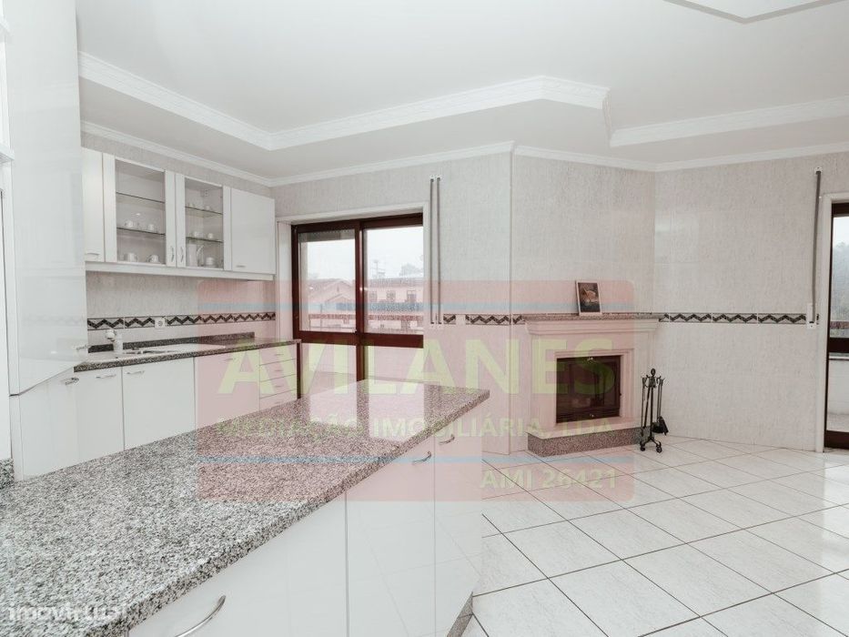 Apartamento T3 Recuado - Lobão