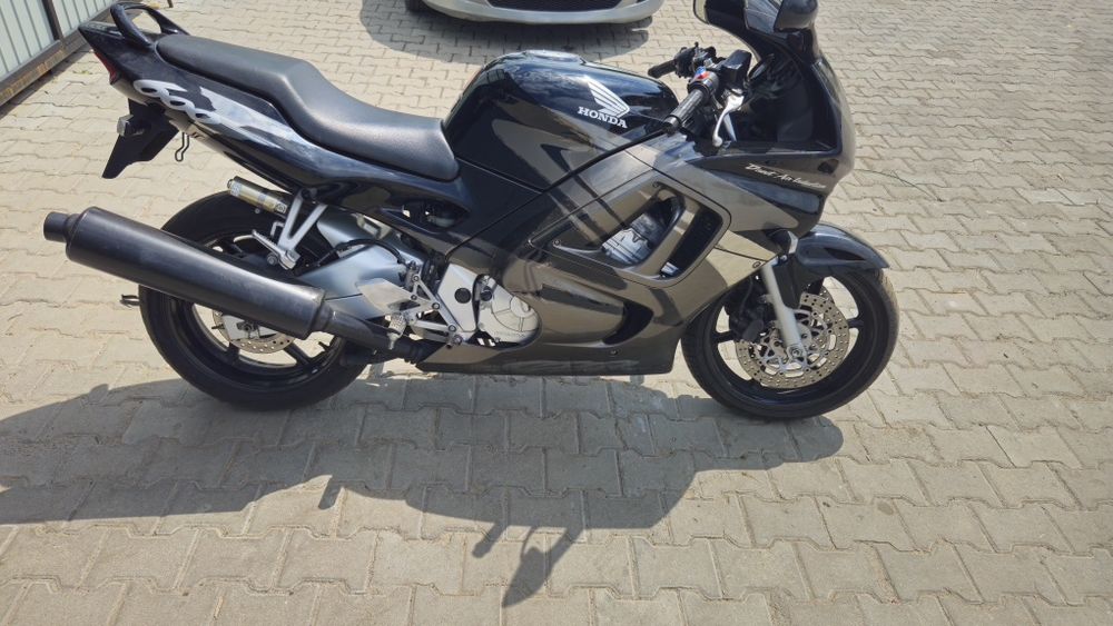 Honda CBR-F3 600