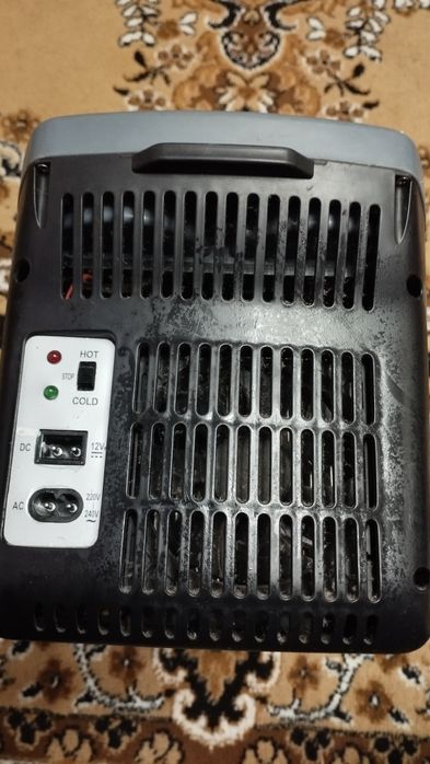 Продам автомобільний холодильник