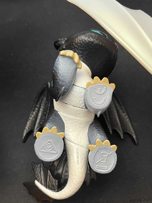 большой Детеныш Беззубика как приручить дракона, як приборкати дракона