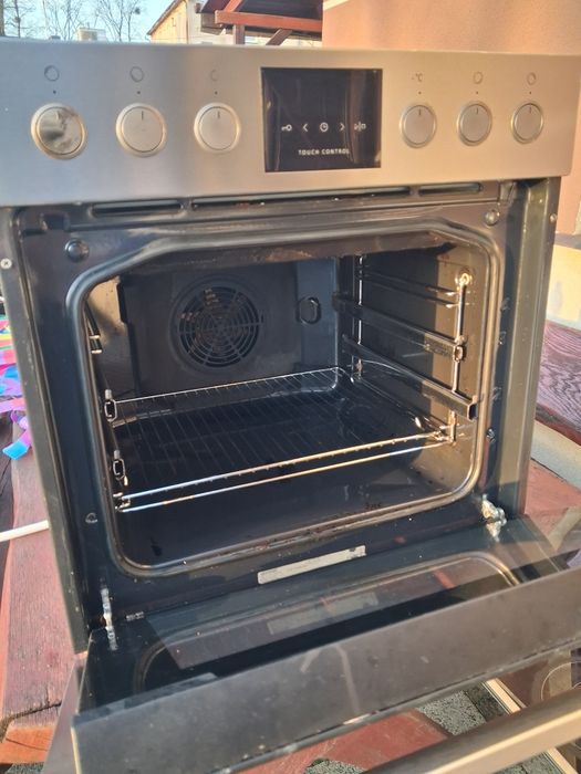 Piekarnik  z płytą  elektryczną  Gorenje