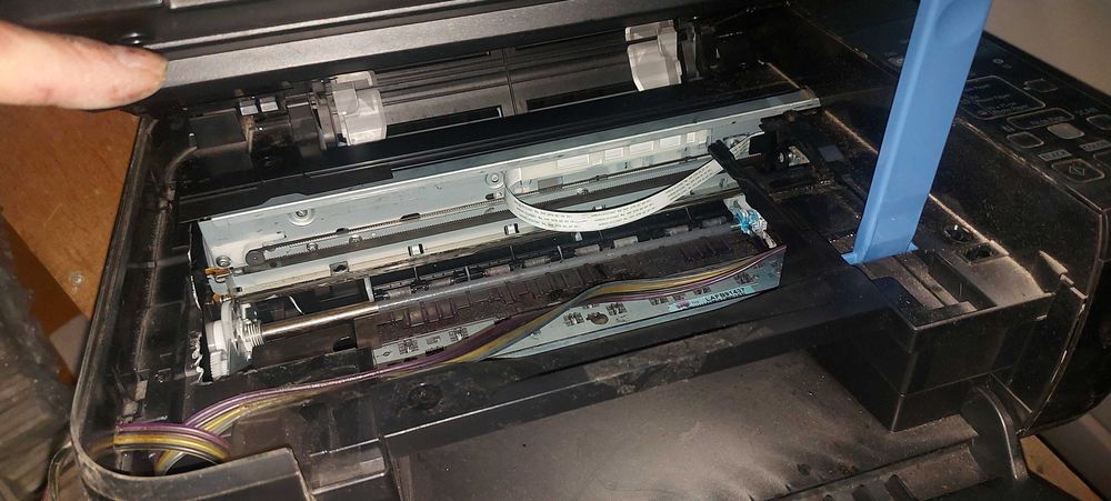 Продам МФУ Canon