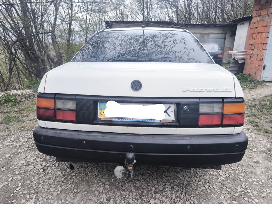 Volkswagen Passat B3 1988р. 1.8л (90 к.с)