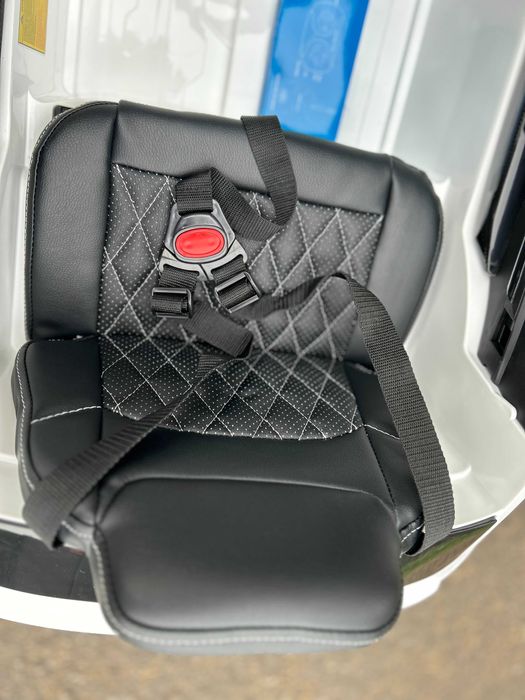 samochód na akumulator 4x45W Audi E-Tron Sportback auto pojazd