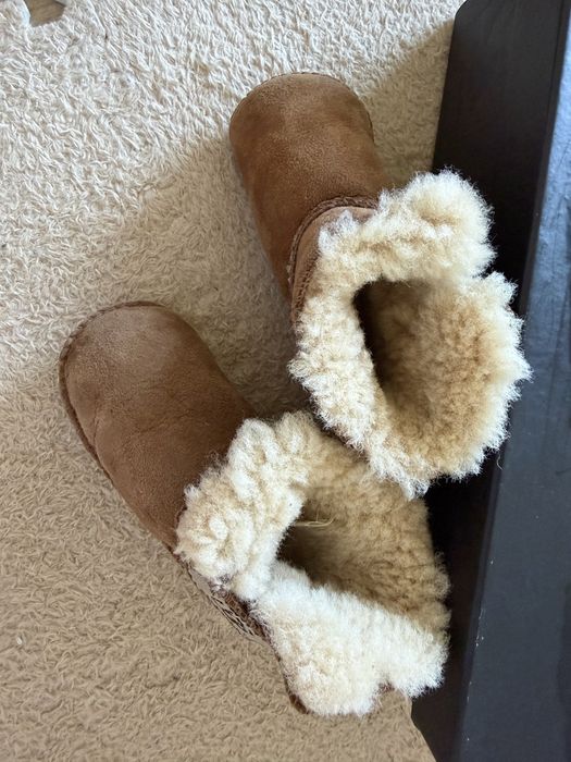 дитячі пінетки-чобітки UGG Erin