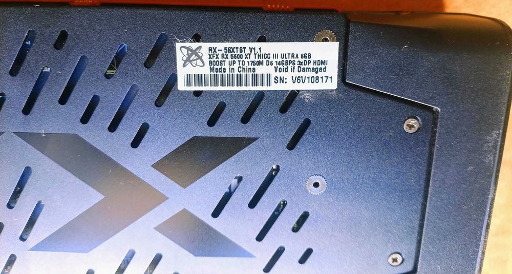 Placa Gráfica XFX RX 5600 XT THICC III ULTRA