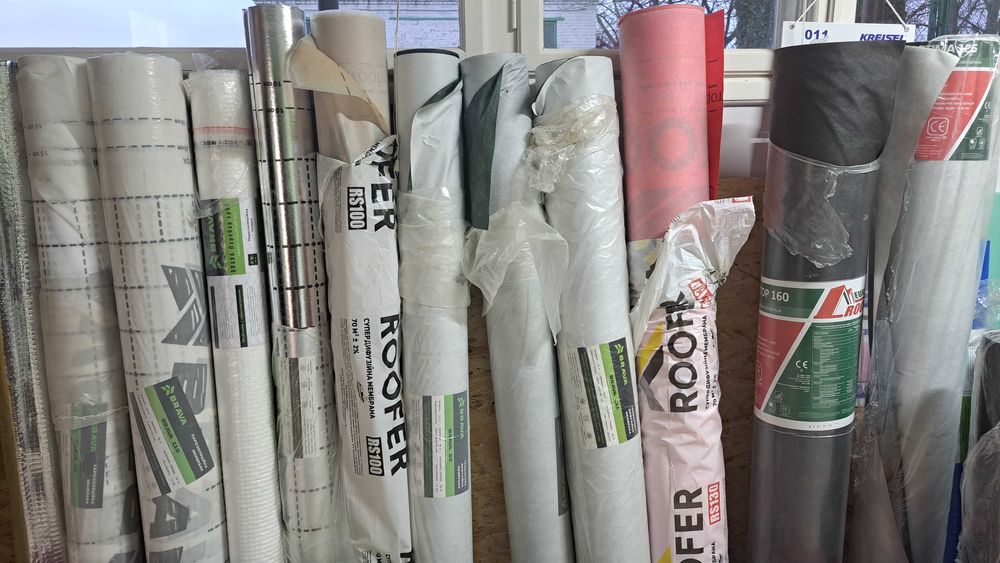 Плівка для даху, супердифузійна мембрана, паробарєр, Стротекс, Брава