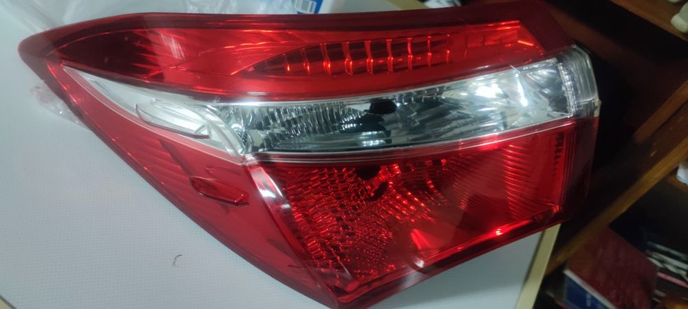 Farol traseiro Toyota Corolla