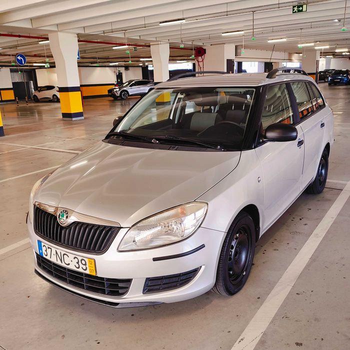 Skoda Fabia 1.6 TDI – 90 cv – 2012 – Nacional, económica e fiável