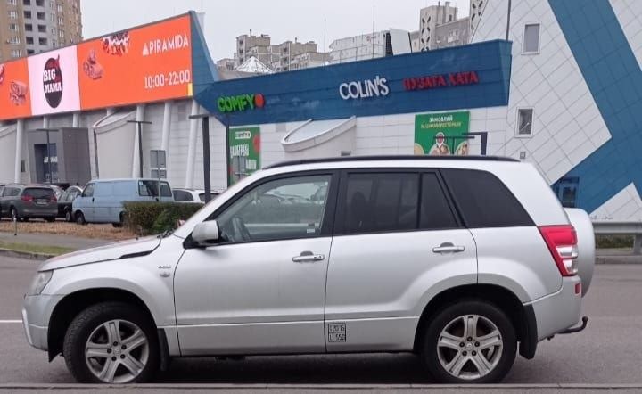 Suzuki для військових