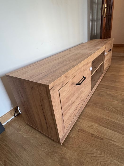 Móvel TV LINTRUP 2 portas cor carvalho selvagem natural