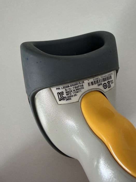 Czytnik kodów kreskowych Motorola Symbol LS2208 USB – 2 szt.