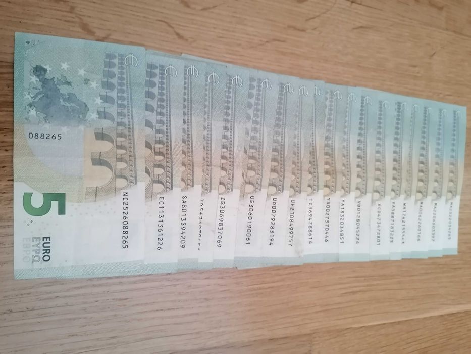 Coleção de notas de 5€
