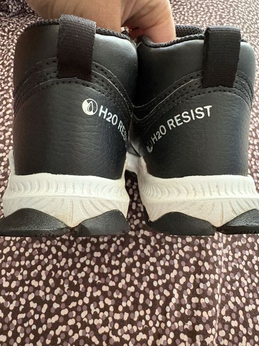 Buty chlopięce new balance  rozm29