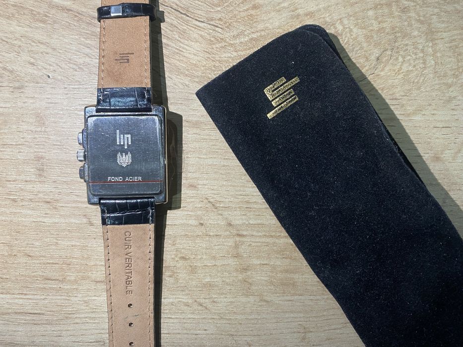 Relógio quartzo LIP Chronographe, mecanismo quartzo, pulseira em couro