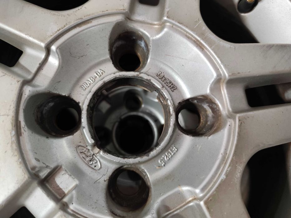 Jantes Ford 15 s/ pneus