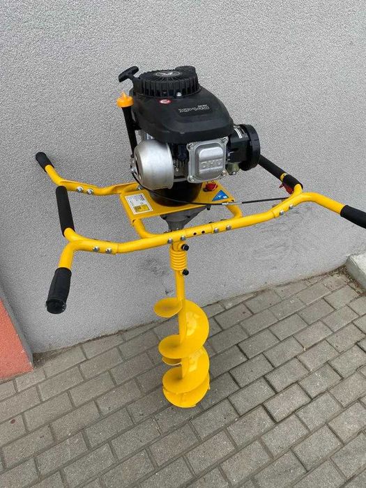 Świder Wiertnica Glebowa Spalinowa SW02 CEDRUS Czterosuw Mocna